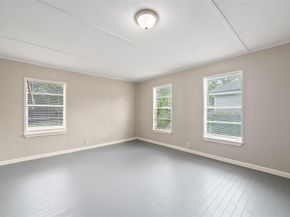 6518  Meade Street , Dallas Texas 75232