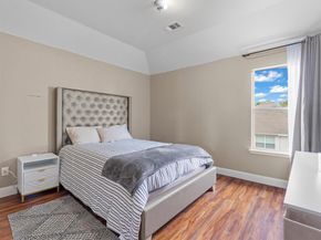 1122  Red Robin Drive , Aubrey Texas 76227