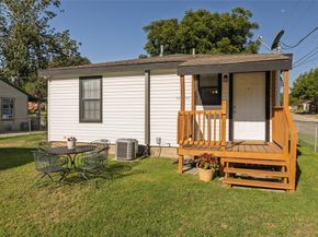 3224 N Hampton Street , Fort Worth Texas 76106