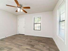 3224 N Hampton Street , Fort Worth Texas 76106