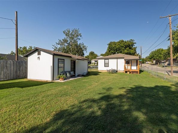3224 N Hampton Street , Fort Worth Texas 76106