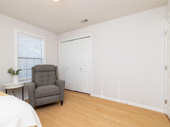 3224 N Hampton Street , Fort Worth Texas 76106