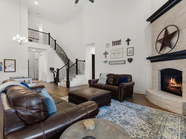 1819  Moscatel Lane , McLendon Chisholm Texas 75032