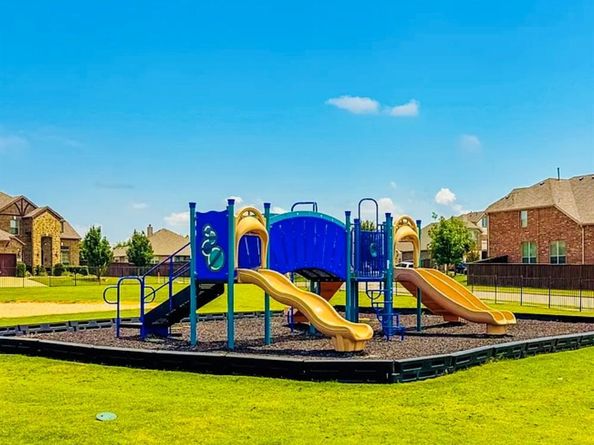 1819  Moscatel Lane , McLendon Chisholm Texas 75032