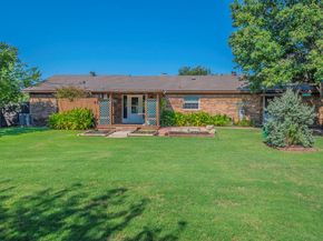 901  Cottonwood Trail , Benbrook Texas 76126