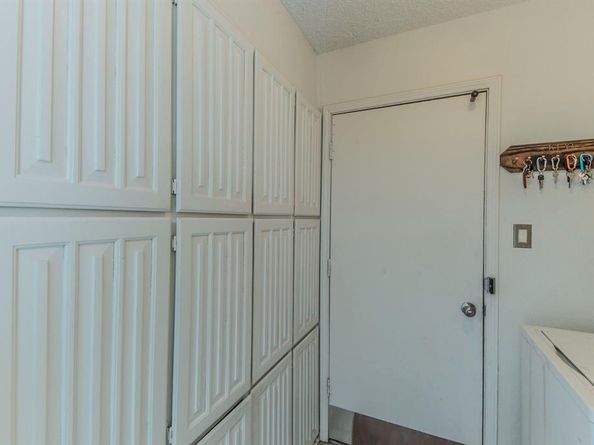 901  Cottonwood Trail , Benbrook Texas 76126