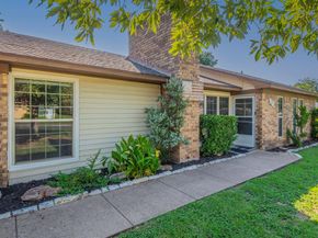 901  Cottonwood Trail , Benbrook Texas 76126
