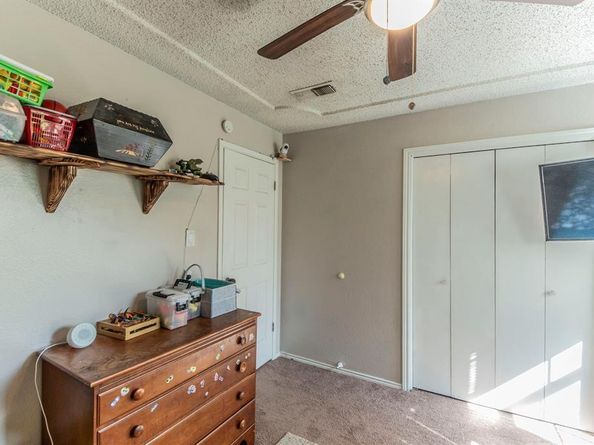 901  Cottonwood Trail , Benbrook Texas 76126