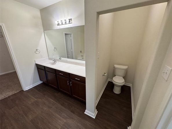 1318  Lucchese Lane , Dallas Texas 75253