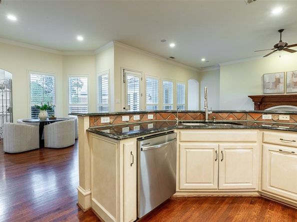 5716  Northbrook Drive , Plano Texas 75093