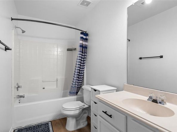 1024  Ridgetop Drive , Justin Texas 76247