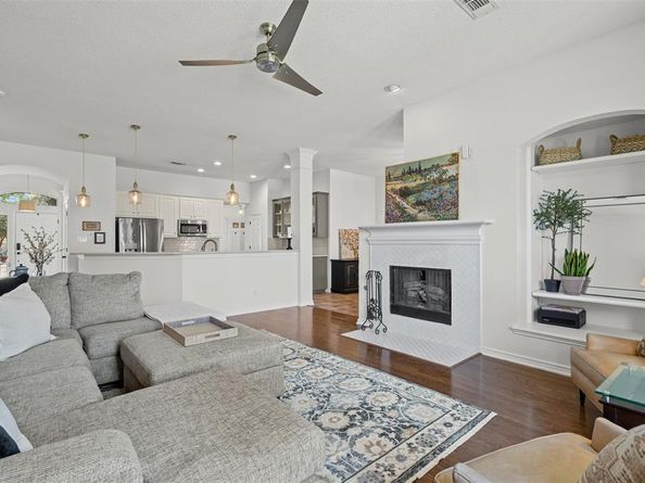 2618  Edgefield Trail , Mansfield Texas 76063
