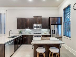 723 S Cesar Chavez Boulevard , Dallas Texas 75201