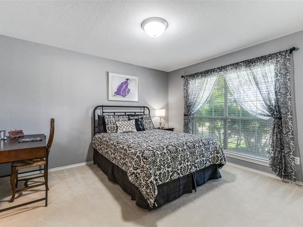 1211  Sycamore Drive , Carrollton Texas 75007