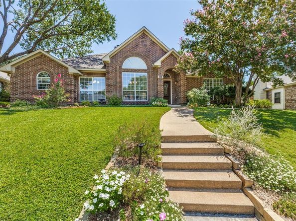1211  Sycamore Drive , Carrollton Texas 75007