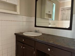 6824  Jewell Avenue , Fort Worth Texas 76112