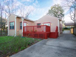6723  Santa Fe Avenue , Dallas Texas 75223