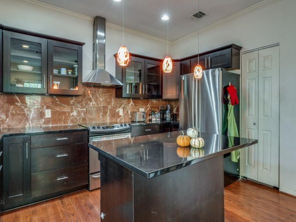 6723  Santa Fe Avenue , Dallas Texas 75223