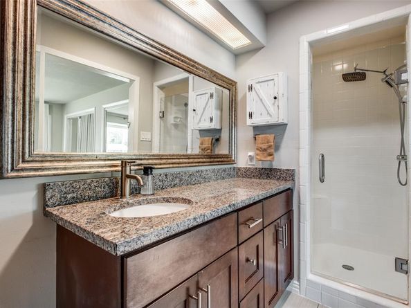 2814  Woodmere Drive , Dallas Texas 75233
