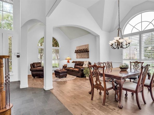 17  Forest Drive , Mansfield Texas 76063