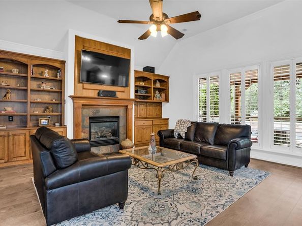 17  Forest Drive , Mansfield Texas 76063