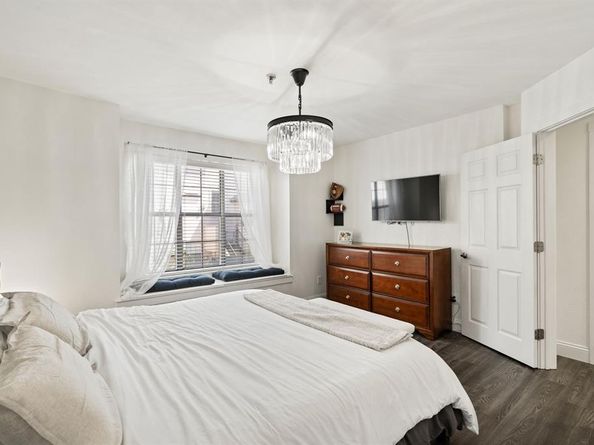3901  Travis Street  121, Dallas Texas 75204