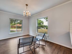 1342  Michigan Avenue , Dallas Texas 75216