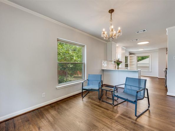 1342  Michigan Avenue , Dallas Texas 75216