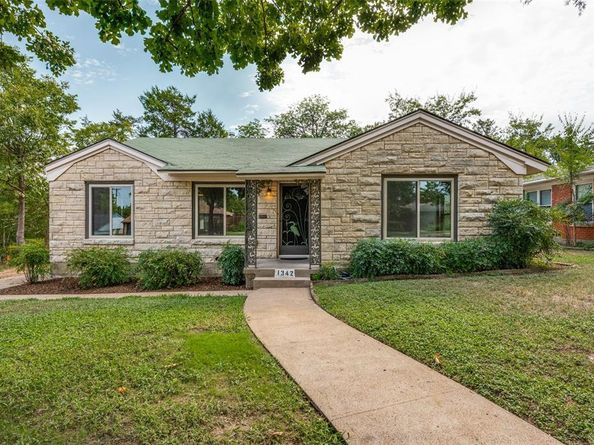 1342  Michigan Avenue , Dallas Texas 75216