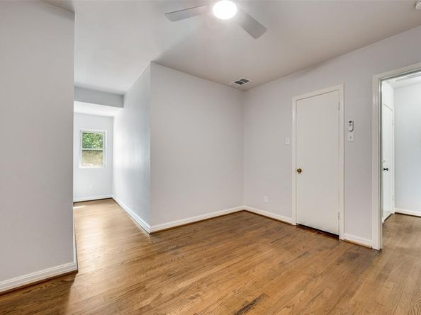 1342  Michigan Avenue , Dallas Texas 75216