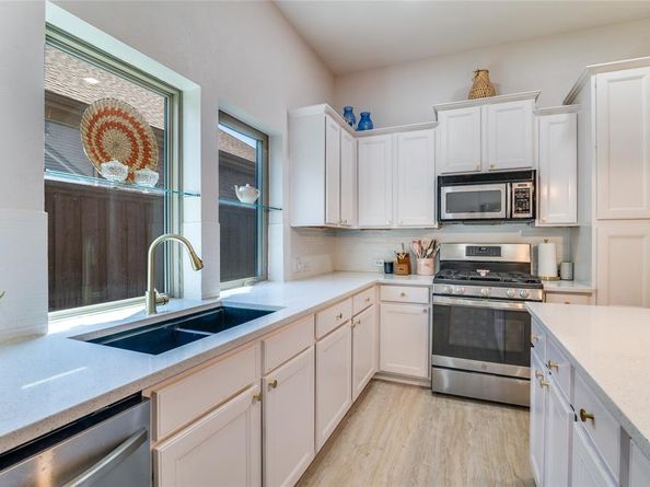 2031  Whitney Bay Drive , Rockwall Texas 75087