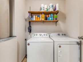 1505  Elm Street  204, Dallas Texas 75201