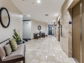 1505  Elm Street  204, Dallas Texas 75201