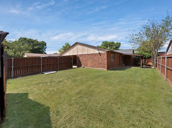 7334  Cloverglen  , Dallas Texas 75249