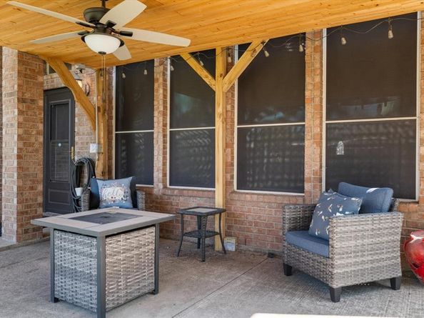 931 W Cedar Street , Celina Texas 75009