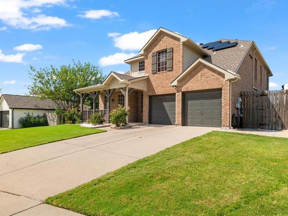 931 W Cedar Street , Celina Texas 75009