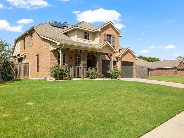 931 W Cedar Street , Celina Texas 75009