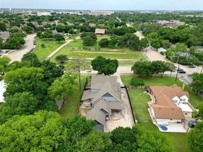 613  Ball Street , Grapevine Texas 76051
