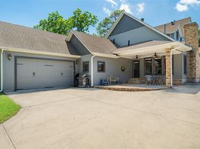 613  Ball Street , Grapevine Texas 76051