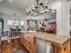 6453  Tulip Lane , Dallas Texas 75230