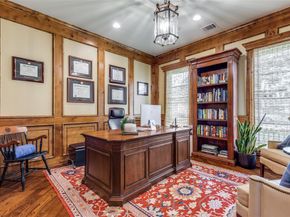 6453  Tulip Lane , Dallas Texas 75230