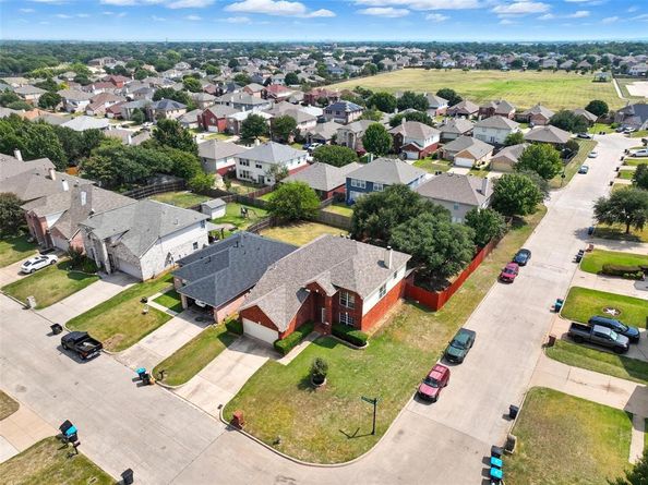 4917  Shell Ridge Drive , Fort Worth Texas 76133