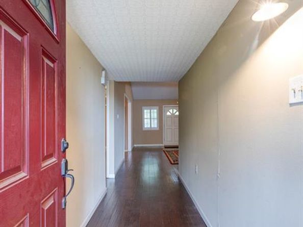 4613  Redwood Drive , Garland Texas 75043