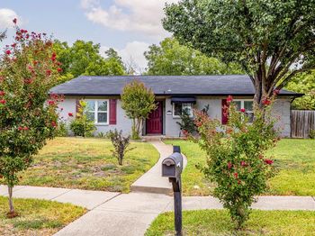 4613  Redwood Drive 