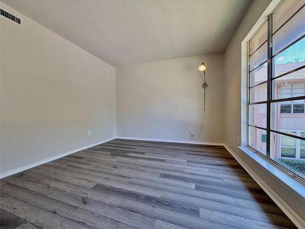 10584  High Hollows   U274, Dallas Texas 75230