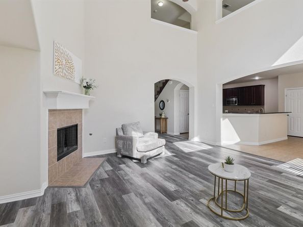 6207  Weaver Drive , Arlington Texas 76001