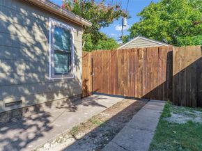 3816  Collinwood Avenue , Fort Worth Texas 76107