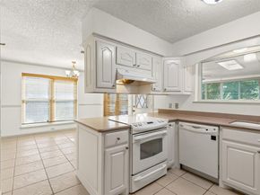 1013  Mockingbird Drive , Grapevine Texas 76051