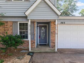 1013  Mockingbird Drive , Grapevine Texas 76051