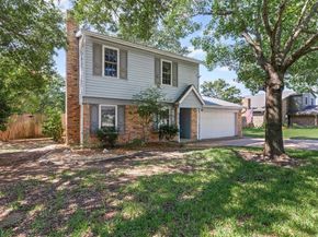 1013  Mockingbird Drive , Grapevine Texas 76051